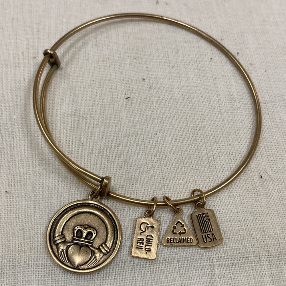 Wind & Fire bracelet